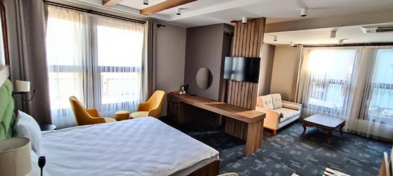 Erta Soyak Thermal Otel Cekirge ภายนอก รูปภาพ